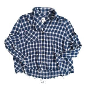 Urban Outfitters BDG Cut Off Oversized Plaid Button Down Flannel Shirt Small